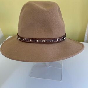 Gelso Bianco Tan Wool Fedora Hat with Patterned Band